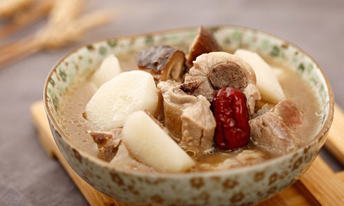 传统电商与兴趣电商,两大电商模式的深度解析 传统电商与兴趣电商,两大电商模式的深度解析